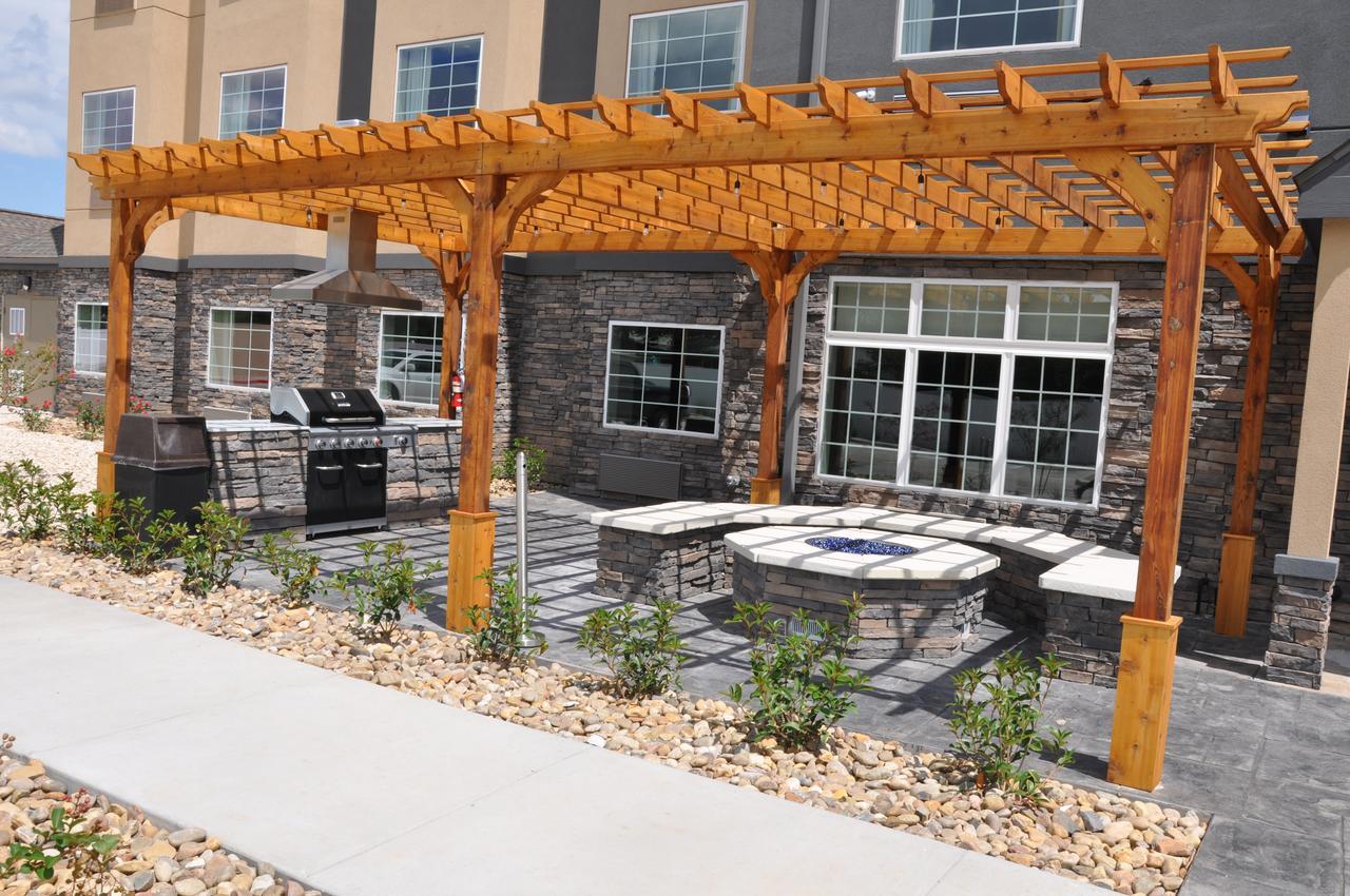 Microtel Inn & Suites By Wyndham Lubbock Esterno foto
